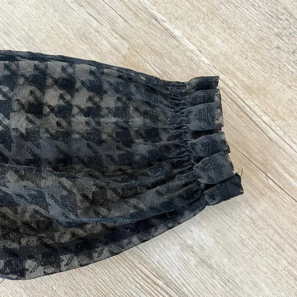 Womens Cato Black Mesh Blouse - 22/24W - Picture 4 of 6